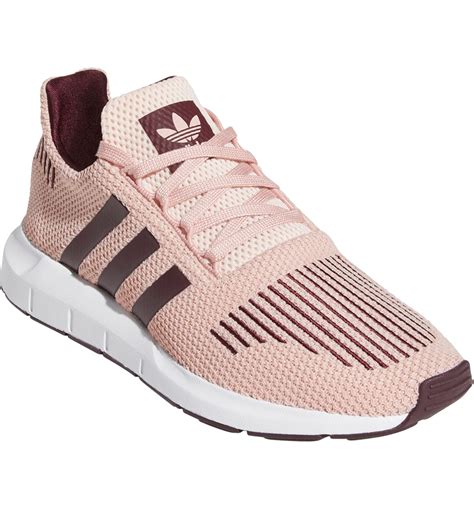 adidas women s swift run.